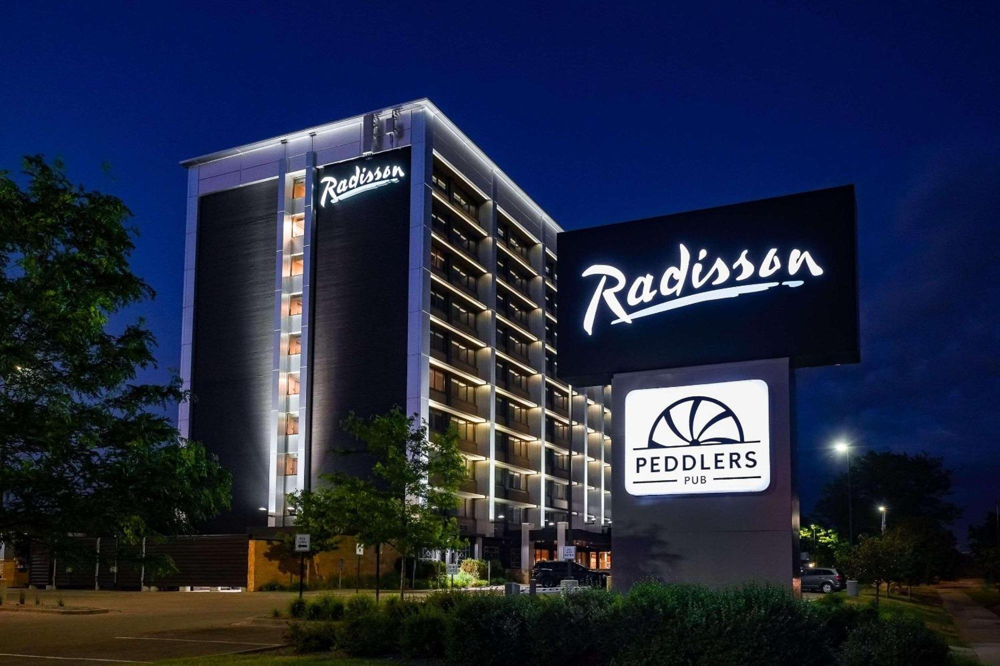 Radisson Hotel St Paul Downtown سانت بول المظهر الخارجي الصورة