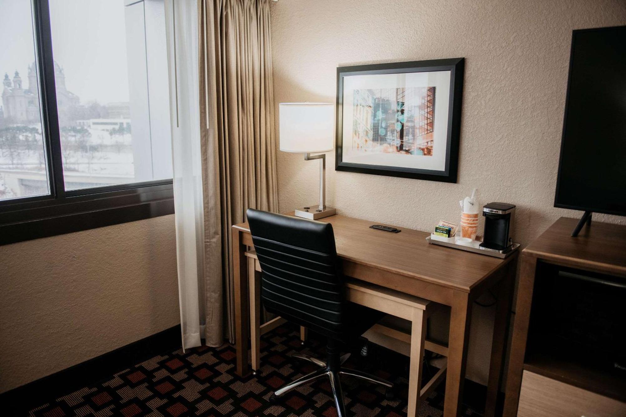 Radisson Hotel St Paul Downtown سانت بول المظهر الخارجي الصورة