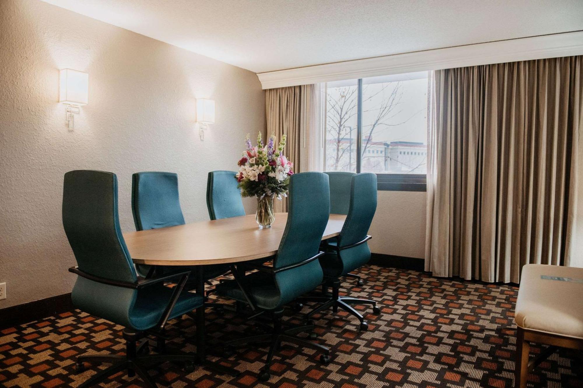 Radisson Hotel St Paul Downtown سانت بول المظهر الخارجي الصورة